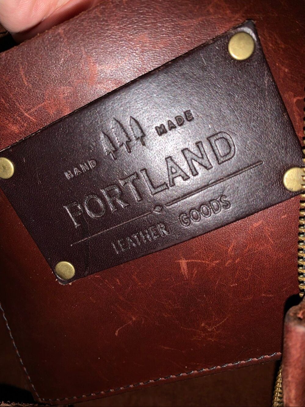 Portland Leather Goods Zippered Classic Tote 21 x 12 - Picture 4 of 5